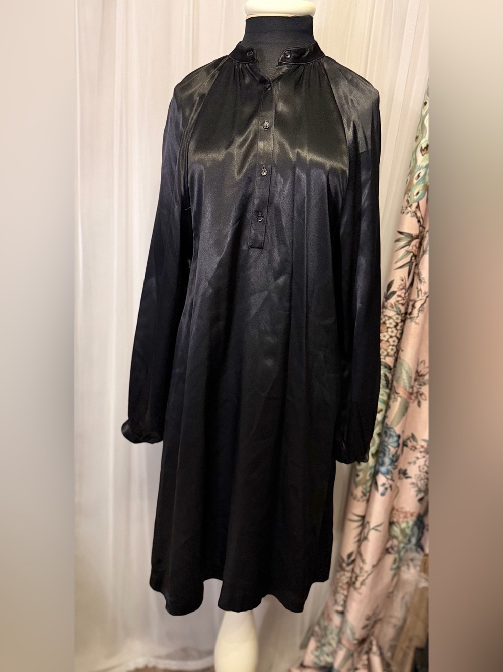 Vintage Sakowitz Black Satin Dress Goth Witchy Practical Magic 60s 70s